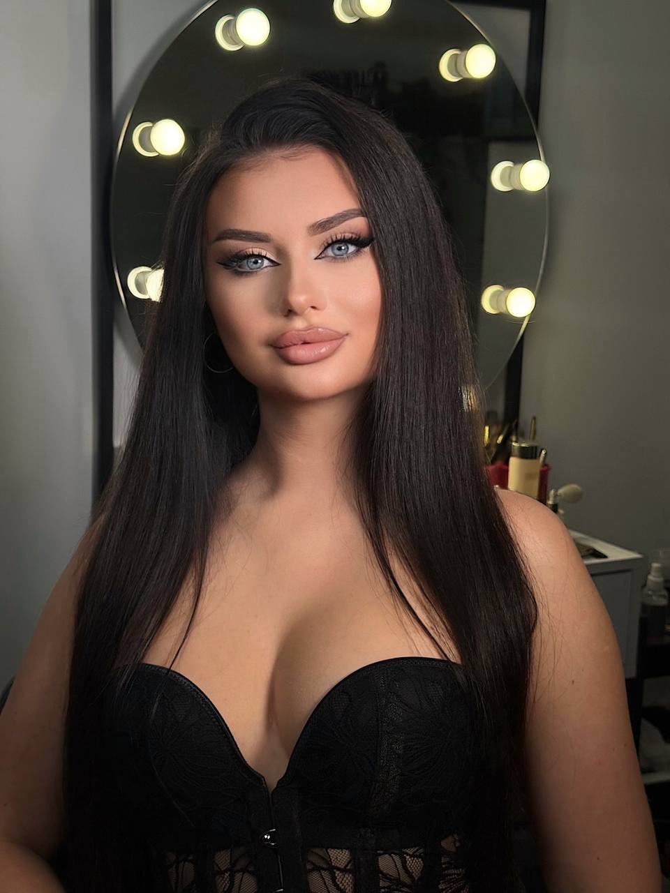 ����� �����