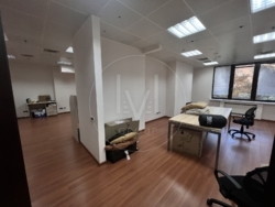 ������ �������� ��������� 71,9 ��.�. �-� �. �������� 33� �� ������ ����� ������������� ����� ���� 6