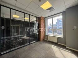 Оренда офісного приміщення 353 кв.м в БЦ West Side. Дорогожичі фото 1 Оренда офісного приміщення 353 кв.м в БЦ West Side. Дорогожичі фото 1