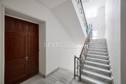 Оренда офісув Бізнес-центрі Південний Палац вул. Володимирська 4, в Шевченківському районі. фото 18 Оренда офісув Бізнес-центрі Південний Палац вул. Володимирська 4, в Шевченківському районі. фото 18