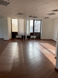 ������ �������� ��������� 202,1 ��.�. �-� �. �������� 33� �� ������ ����� ������������� ����� ���� 11