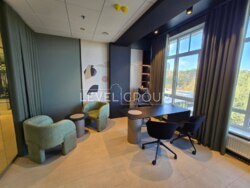 ������ ���� 275 ��.�. �� 'Summit' ���� 5