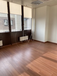 ������ �������� ��������� 202,1 ��.�. �-� �. �������� 33� �� ������ ����� ������������� ����� ���� 15